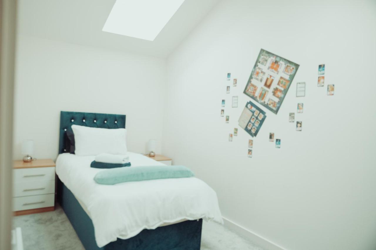 Bv Rare 3 Bedrooms At Conditioning House Bradford Perfect For Contractors Esterno foto