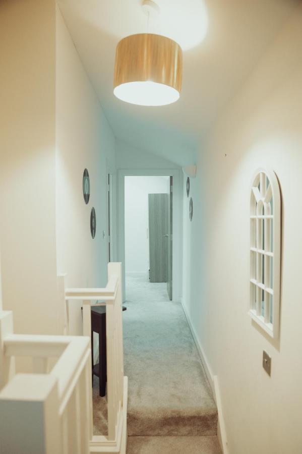 Bv Rare 3 Bedrooms At Conditioning House Bradford Perfect For Contractors Esterno foto